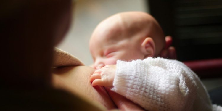 Allattamento, un sostegno personalizzato aiuta più donne