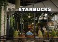 Starbucks alza le stime, la svolta prende forma