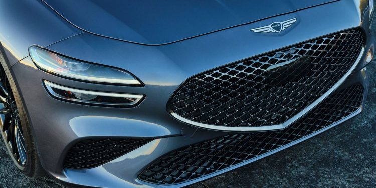 Genesis G70, il potente V6 biturbo verso l'addio nel 2027